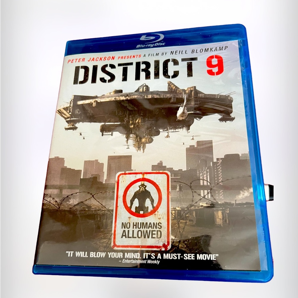 District 9 blu ray